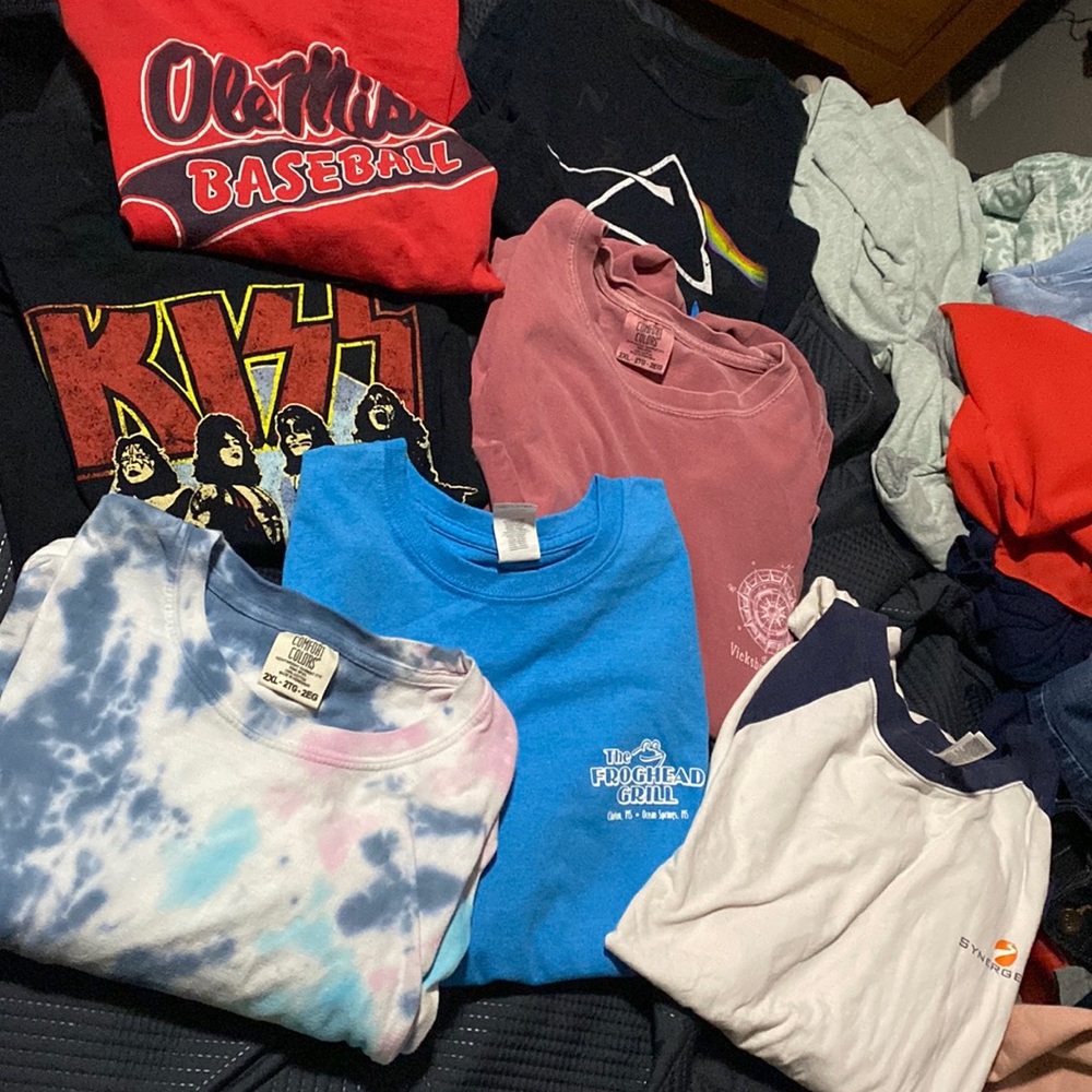 7 random tshirts